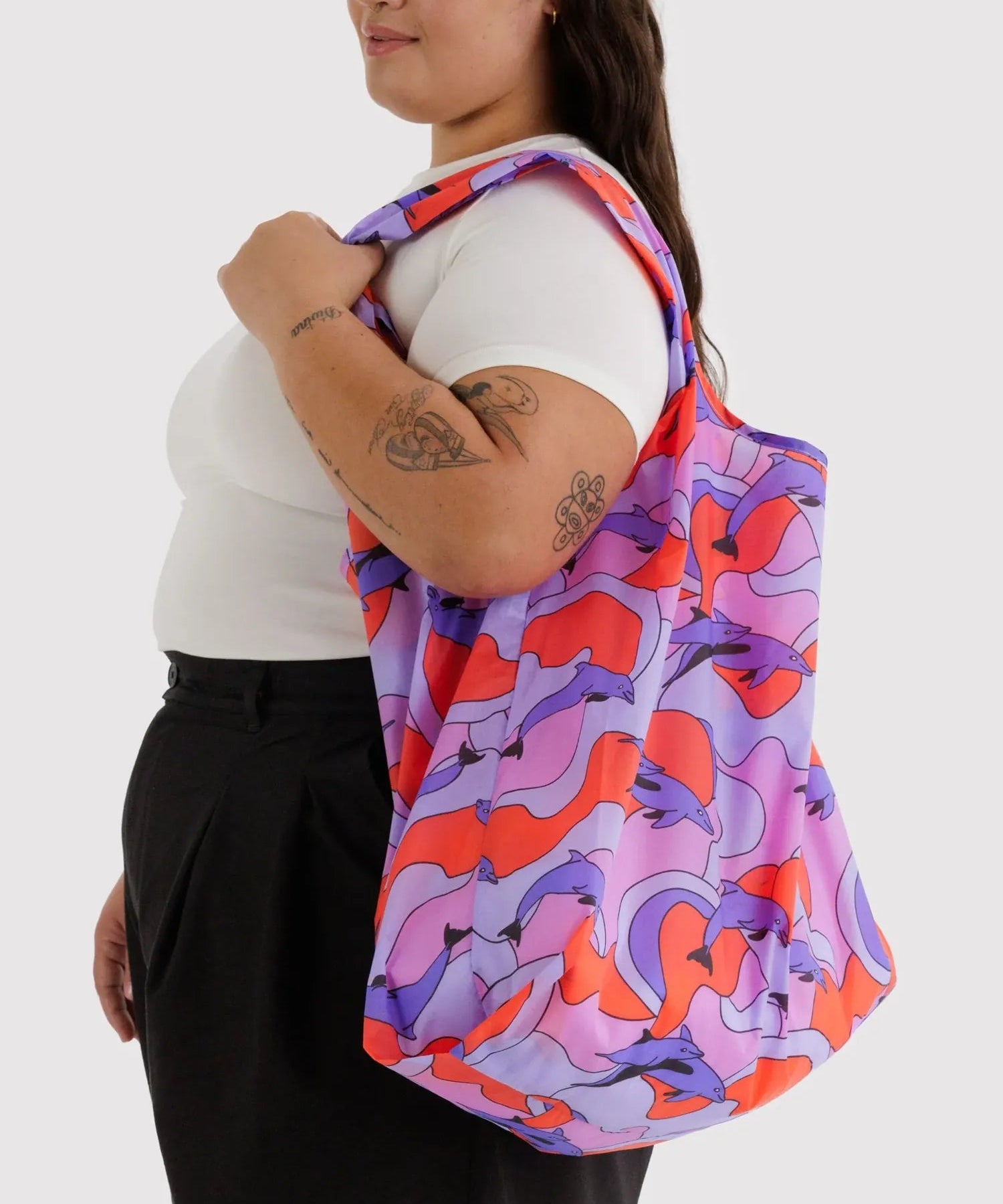 BAGGU - BIG BAGGU Große Einkaufstasche • Dolphins - ROSA ECK