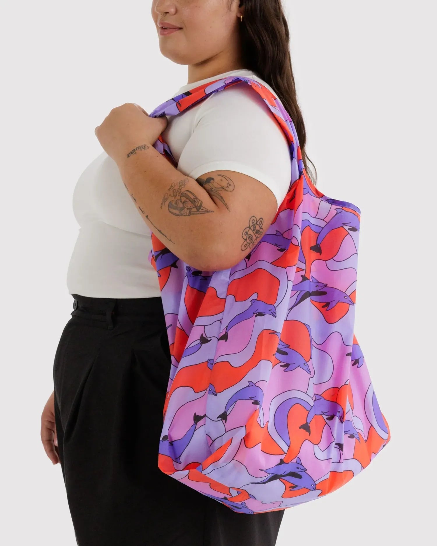 BAGGU - BIG BAGGU Große Einkaufstasche • Dolphins - ROSA ECK