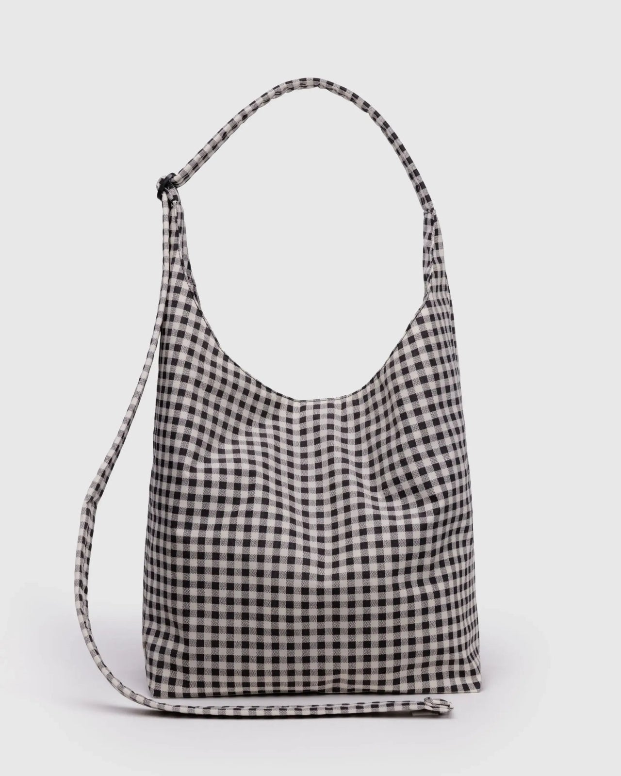 BAGGU - LARGE NYLON SLING Umhängetasche • Black & White Gingham - Umhängetasche - ROSA ECK Concept Store
