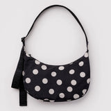 BAGGU - Medium Nylon Crescent Bag Umhängetasche • Black and Cream Polka Dot - ROSA ECK