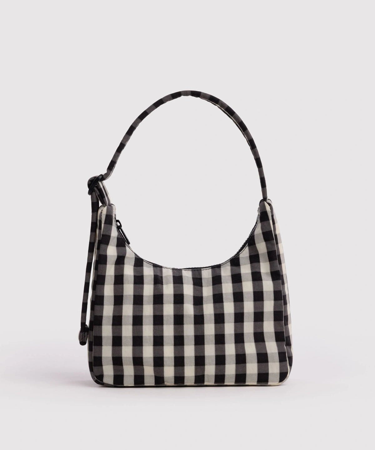 BAGGU - Mini Schultertasche aus Nylon • Black and Cream Gingham - ROSA ECK
