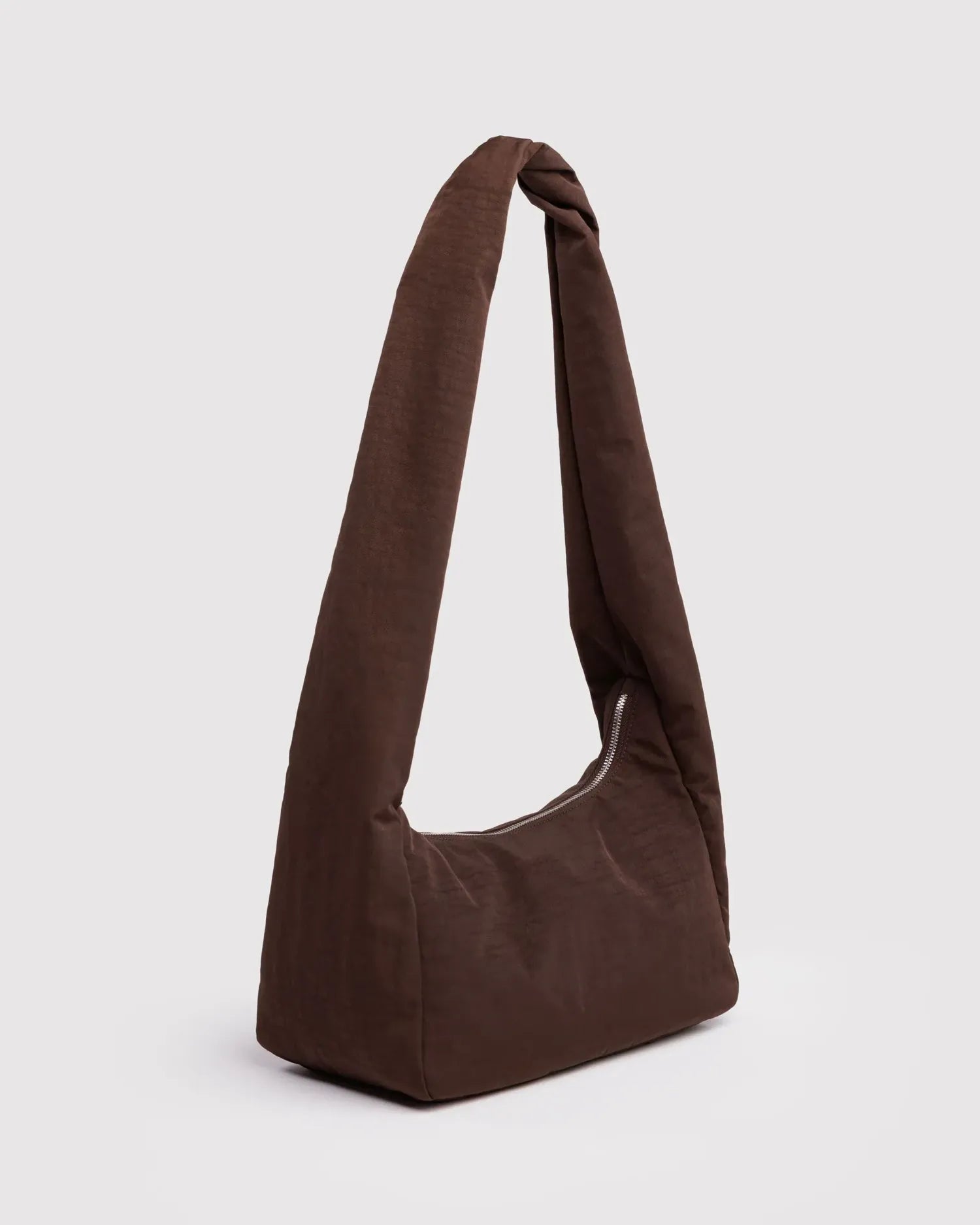 BAGGU - Nylon Meringue Bag Umhängetasche • Coffee - ROSA ECK