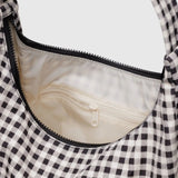BAGGU - NYLON SHOULDER BAG Schultertasche • Black & White Gingham - Schultertasche - ROSA ECK Concept Store