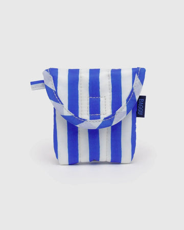 BAGGU - PUFFY Kopfhörer - Etui • Blue Painted Stripe - Kopfhörer - Etui - ROSA ECK