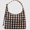 BAGGU - Schultertasche aus Nylon • Blurred Gingham Brown - ROSA ECK