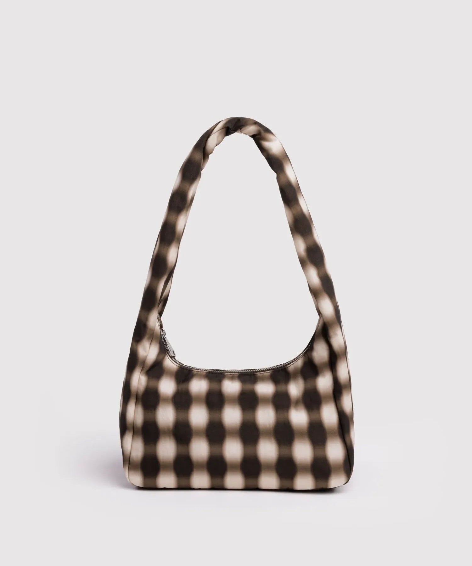 BAGGU - Small Nylon Meringue Bag Schultertasche • Blurred Gingham Brown - ROSA ECK
