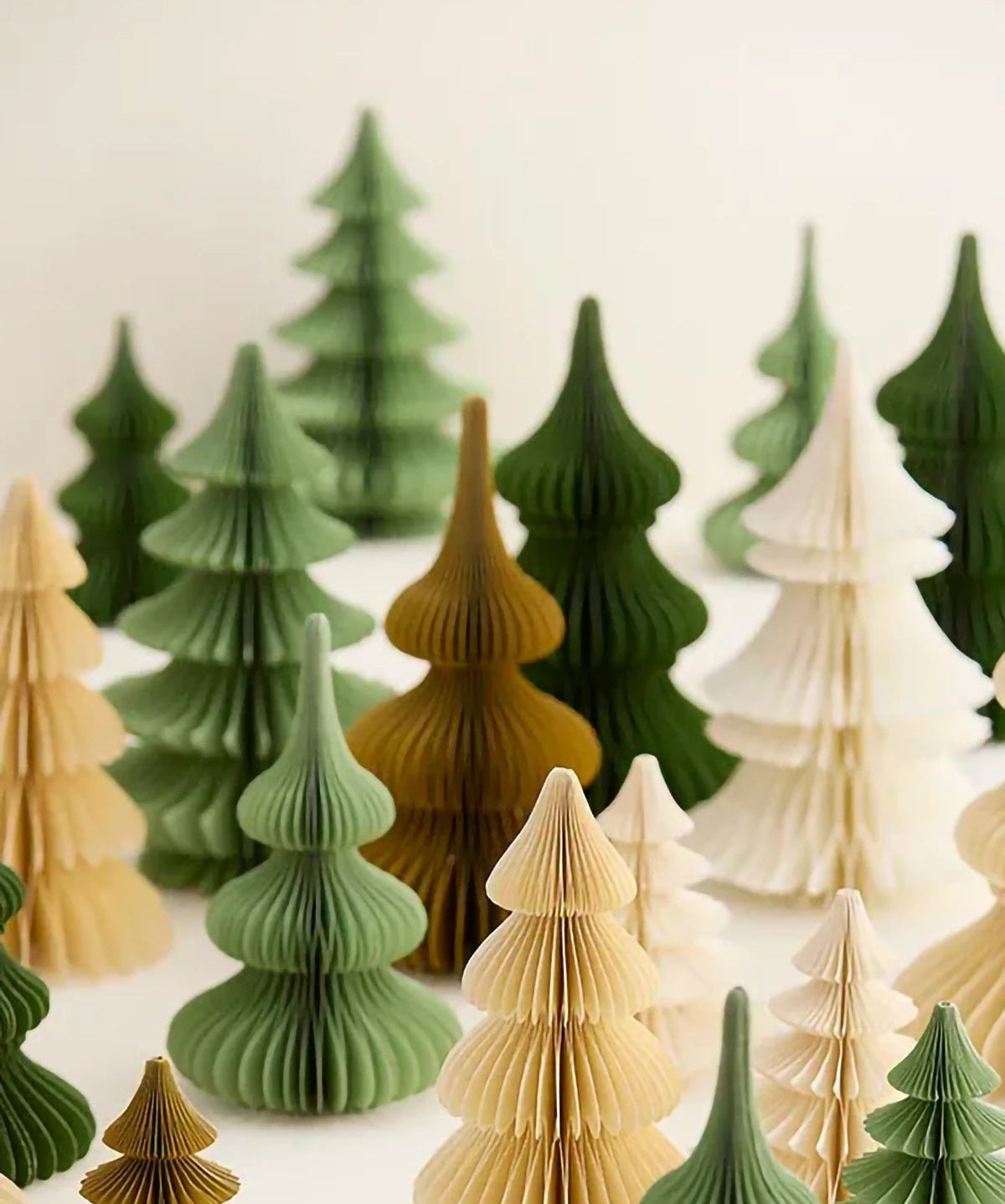 Bungalow - Honeycomb Baum • Spruce Shell (H 20 cm) - Dekoration - ROSA ECK