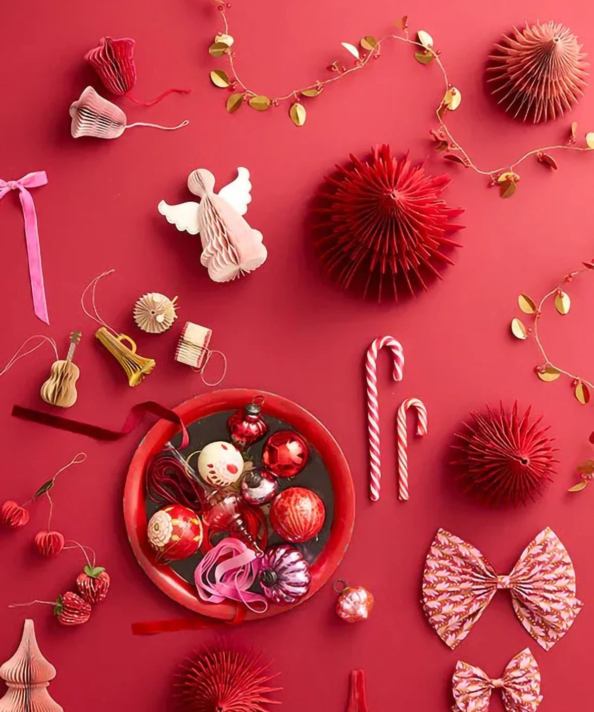 Bungalow - Honeycomb Glocken • Mix (⌀ 7,5 cm, 3er - Set) - Weihnachtskugel - ROSA ECK