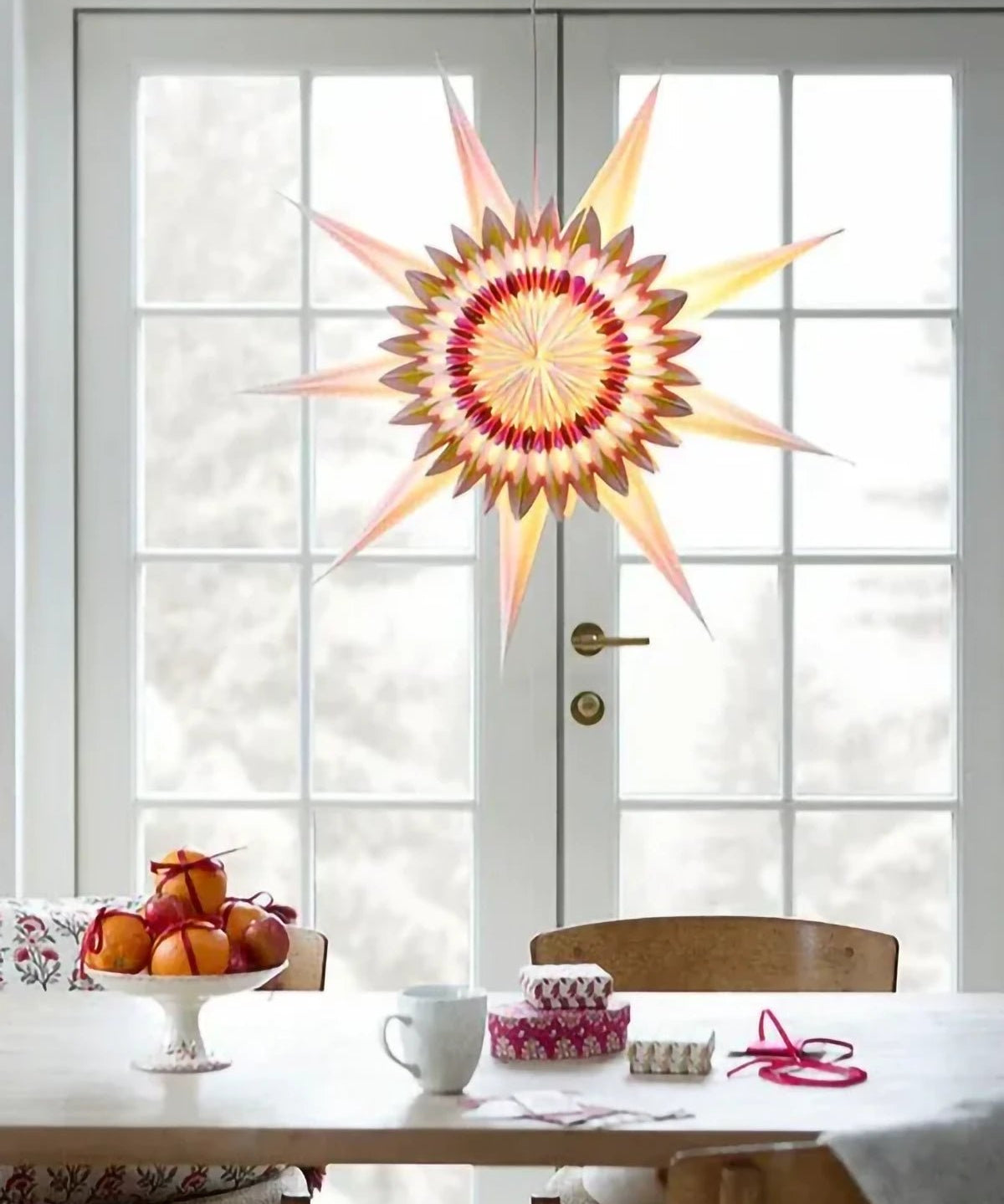 Bungalow - Papierstern Helios • Gold (⌀ 70 cm) - Papierstern - ROSA ECK