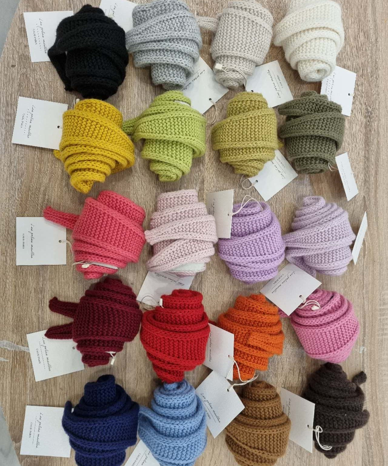 Calie Paris - Kleiner Strickschal Dunkelgrün - Schal - ROSA ECK