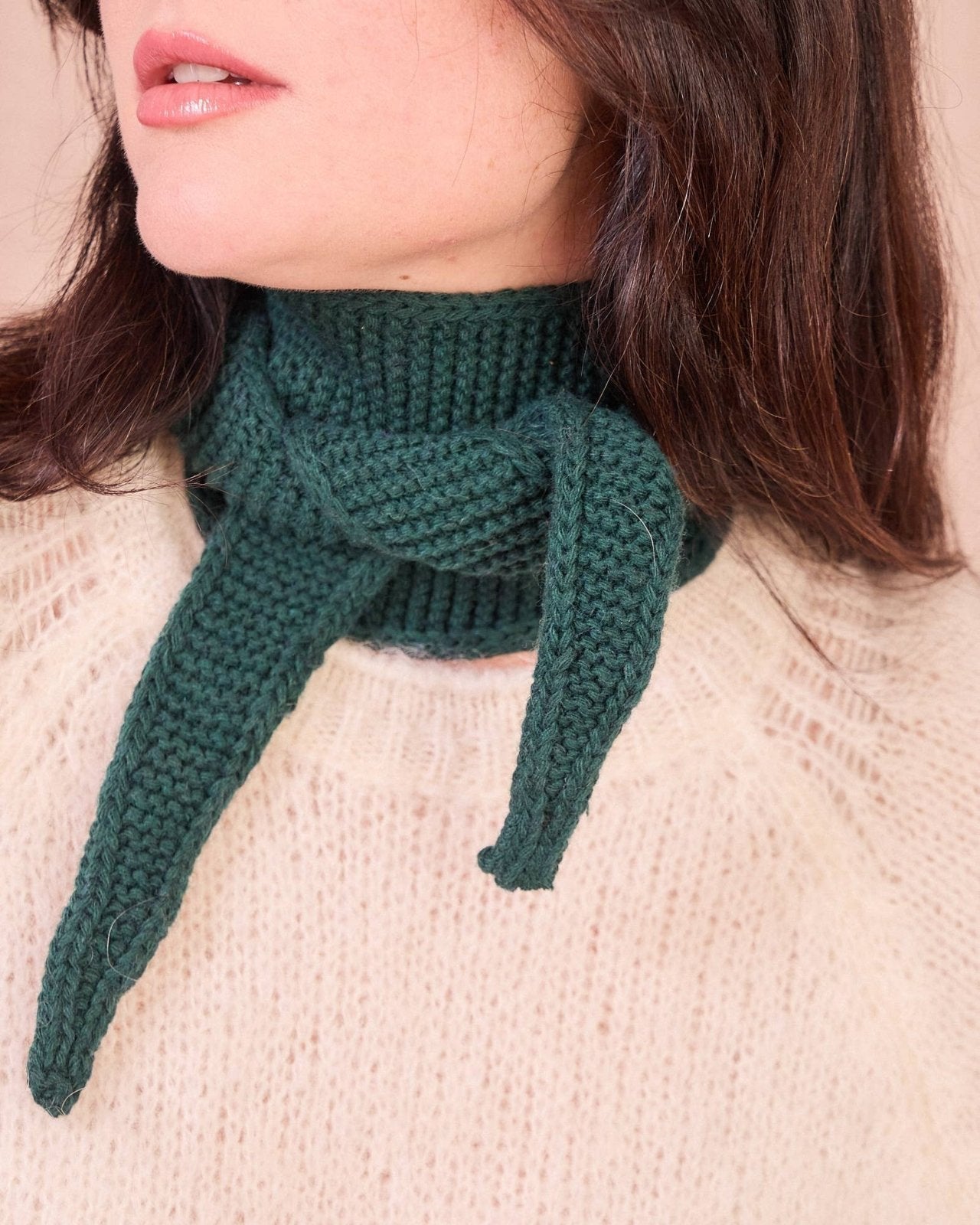 Calie Paris - Kleiner Strickschal Dunkelgrün - Schal - ROSA ECK