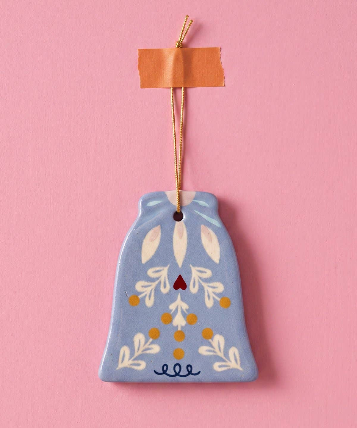 coopz - SCANDI Keramikanhänger • Glocke Hellblau - ROSA ECK