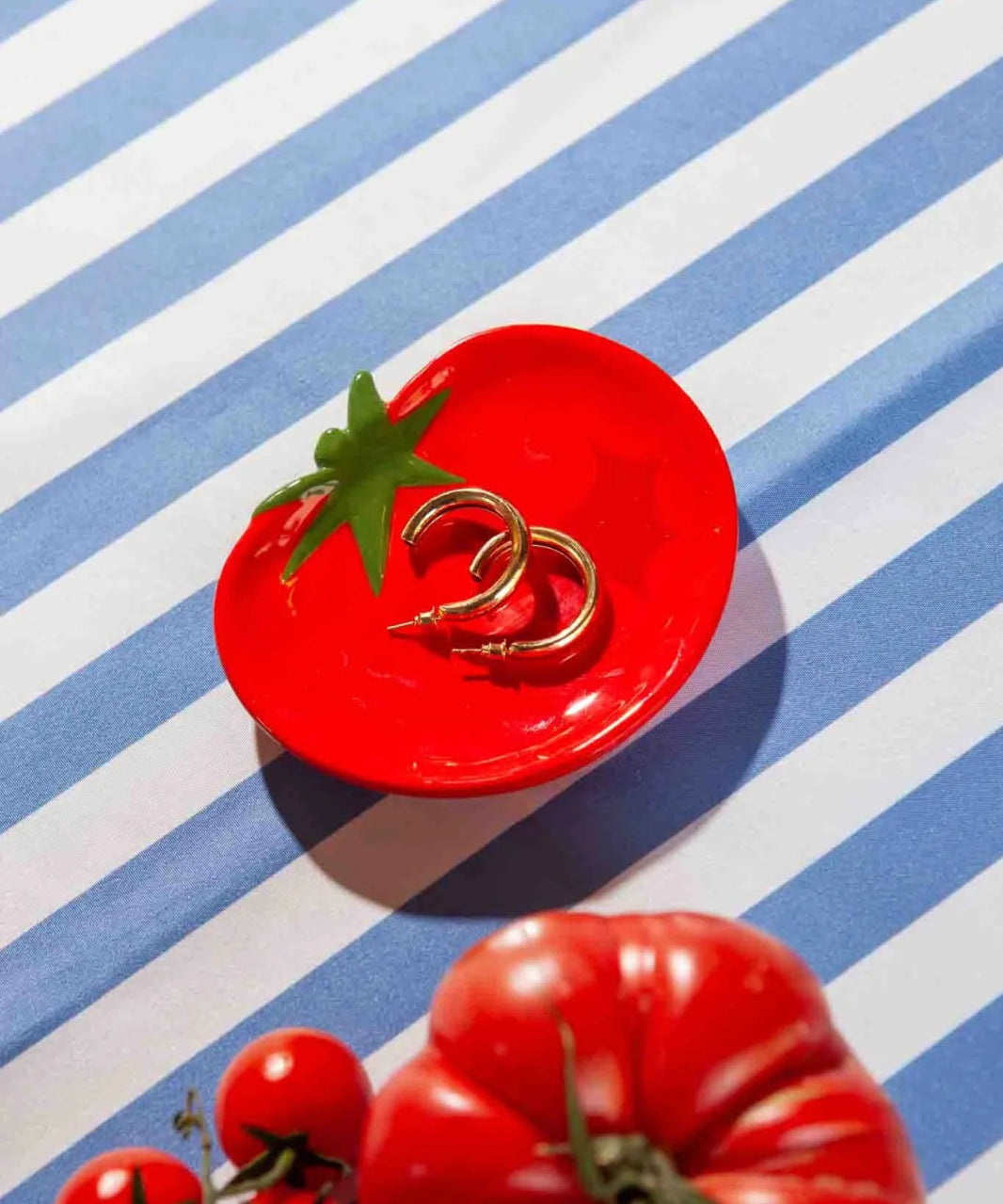 DOIY - DOLCE VITA TOMATO Schmucktablett (XS) - Tablett - ROSA ECK