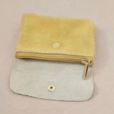 Geldbeutel in Wildleder-Optik • Camel