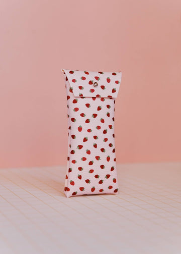 ECKE - FRESAS Brillenetui • Erdbeere Rosa - Brillen - Etui - ROSA ECK