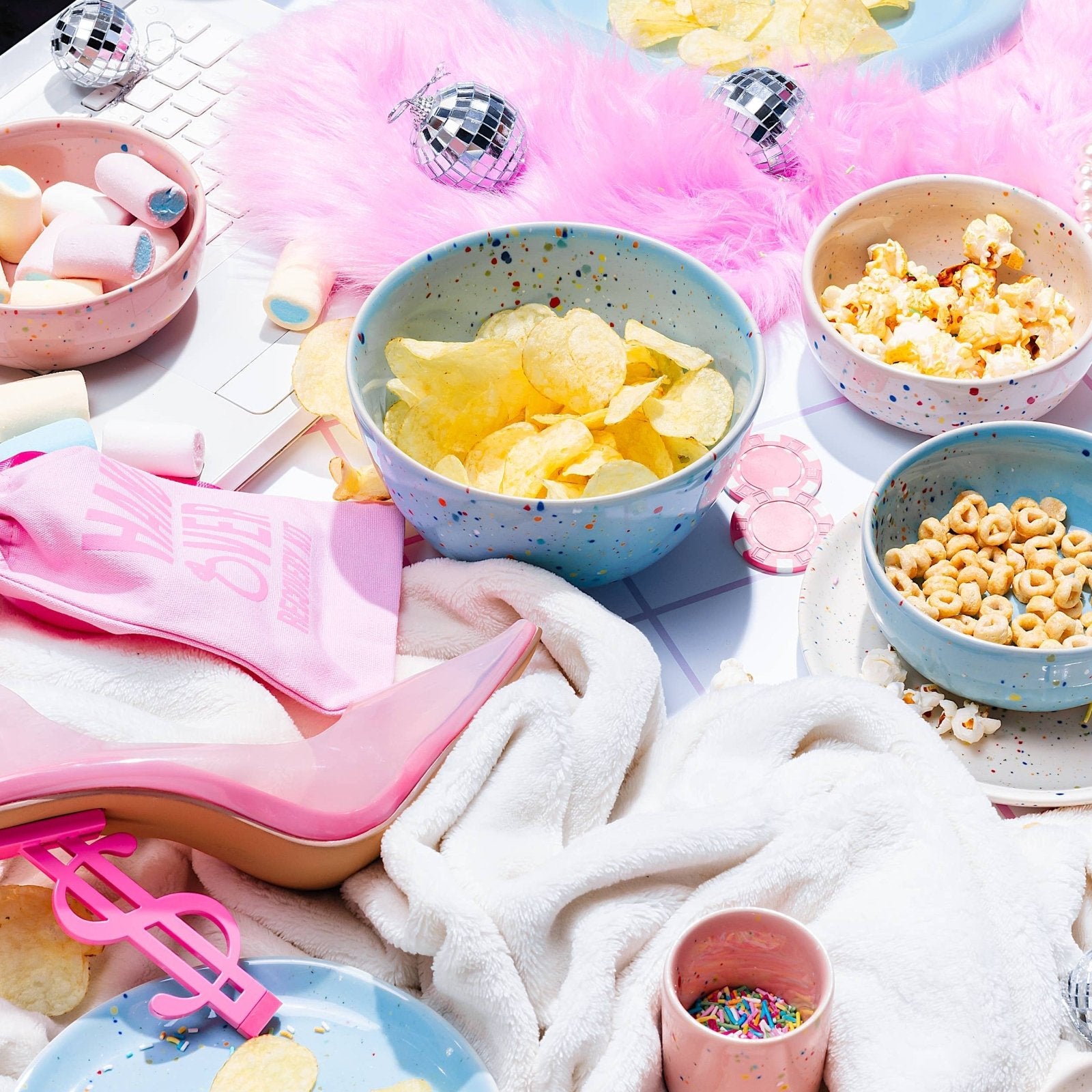 Egg Back Home - NEW PARTY Schüssel (⌀ 15 cm) • Gelb - Schüssel - ROSA ECK