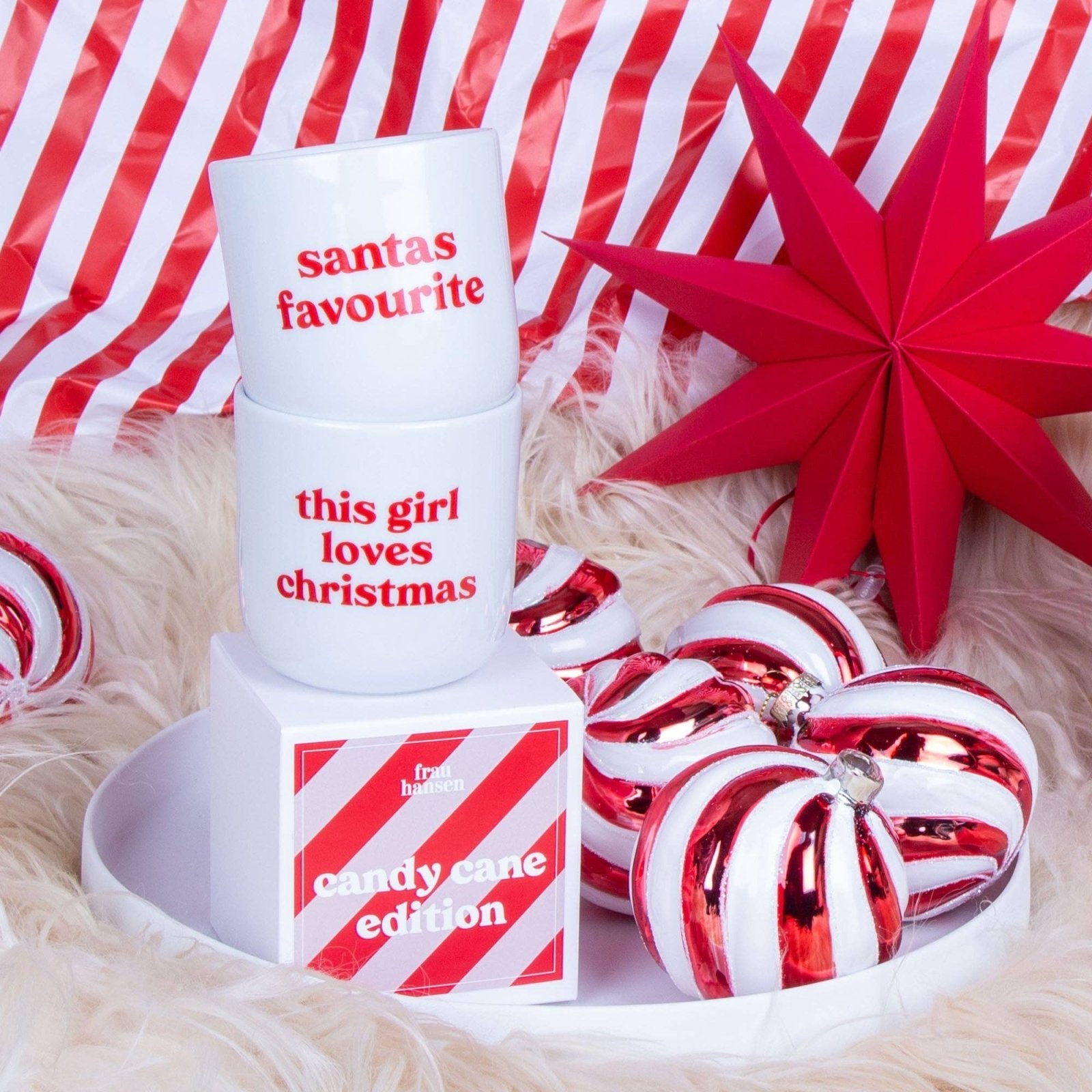 Frau Hansen - Becher Christmas Girl - ROSA ECK