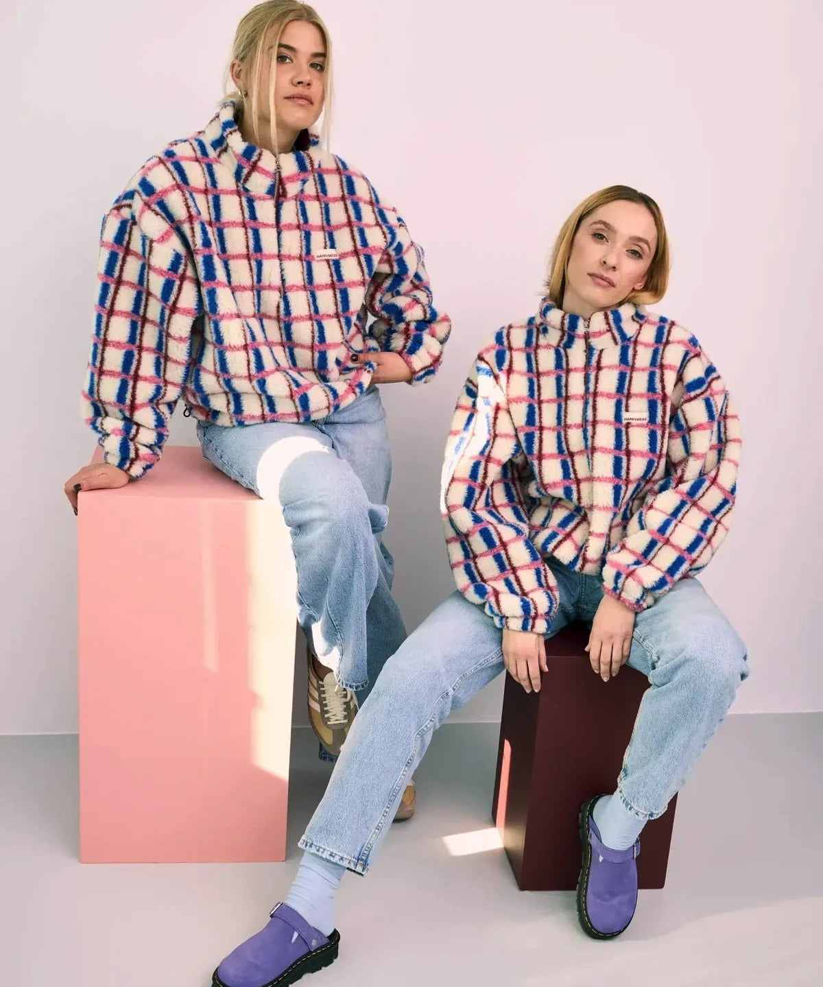 Happymess - Wolljacke mit Kängurutasche - Jacke - ROSA ECK