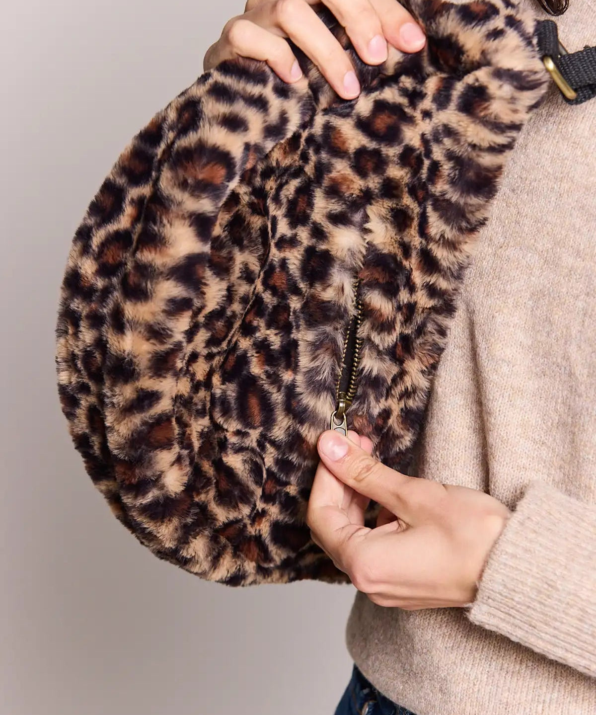 Hindbag - ANDREA Bauchtasche | Leopard Kunstpelz - ROSA ECK - , ,