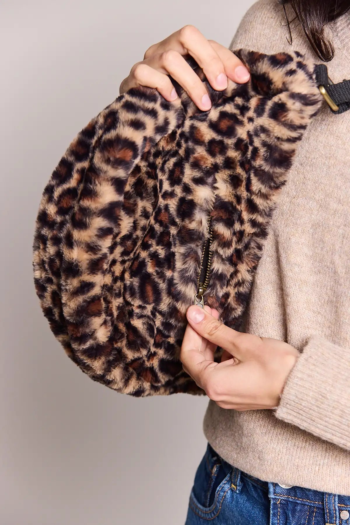 Hindbag - ANDREA Bauchtasche | Leopard Kunstpelz - ROSA ECK - , ,