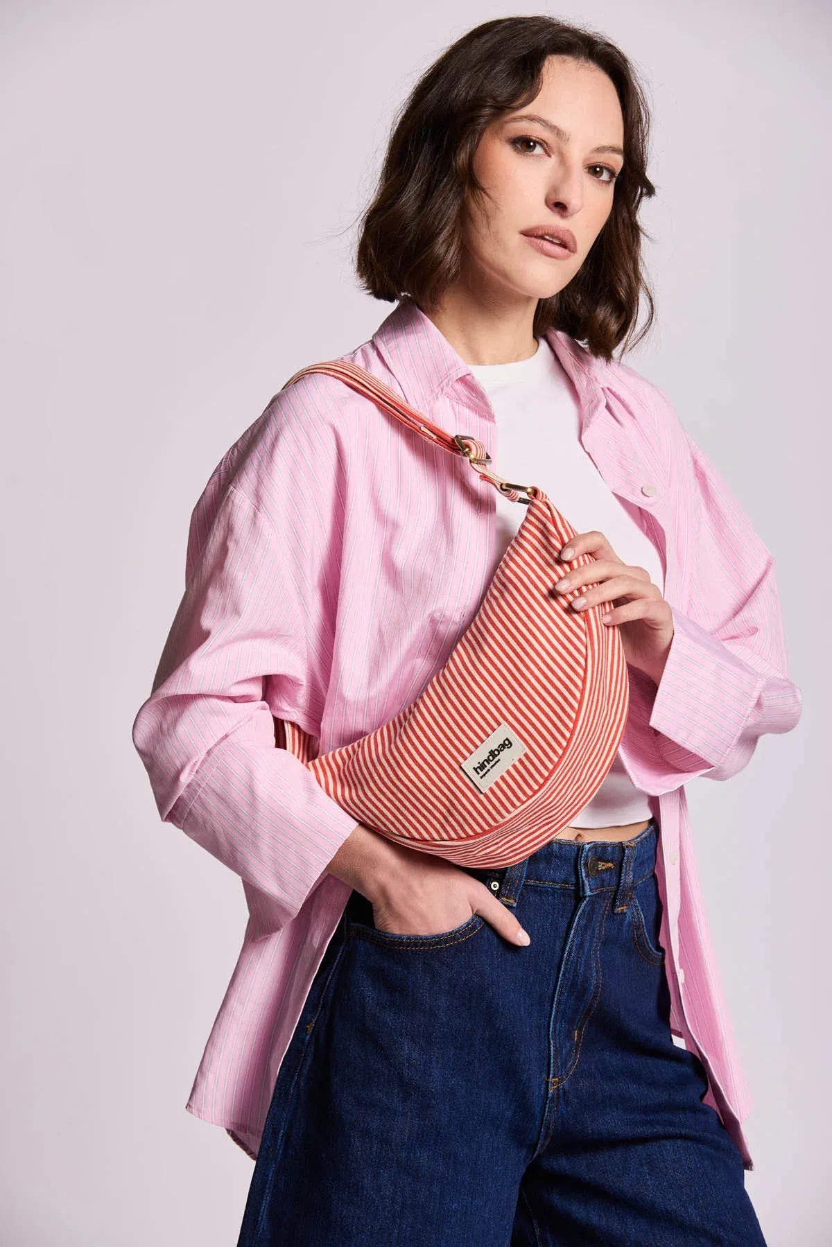 Hindbag - ANDREA Umhängetasche • Feine Streifen Rot - ROSA ECK