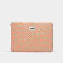 Hindbag - AVA Laptophülle • Geflochten Koralle - ROSA ECK