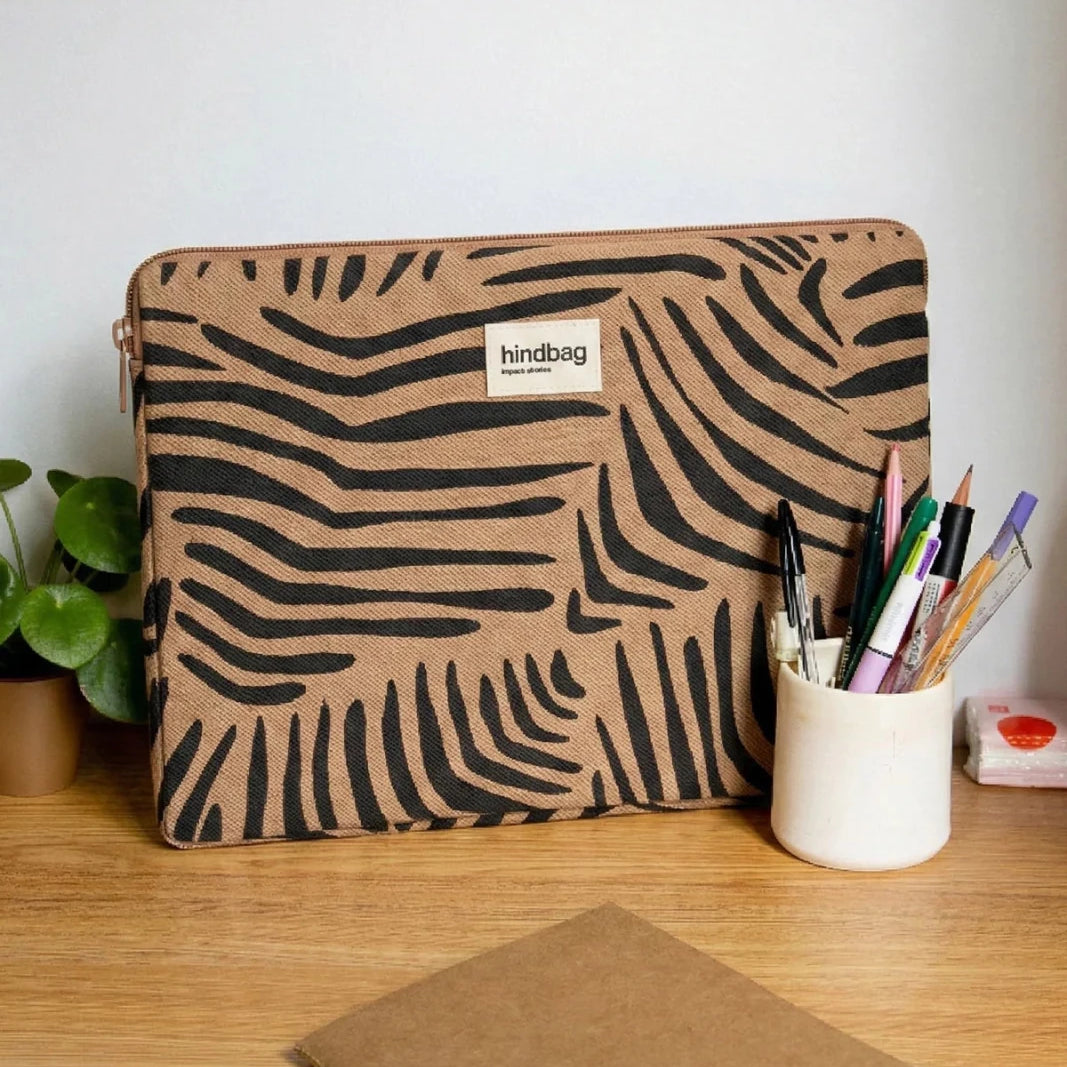 Hindbag - AVA Laptophülle • Zebra Zimt - Laptoptasche - ROSA ECK