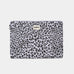Hindbag - AVA M Laptoptasche (15/16 Zoll) | Lila Leopard - Laptoptasche - ROSA ECK Concept Store