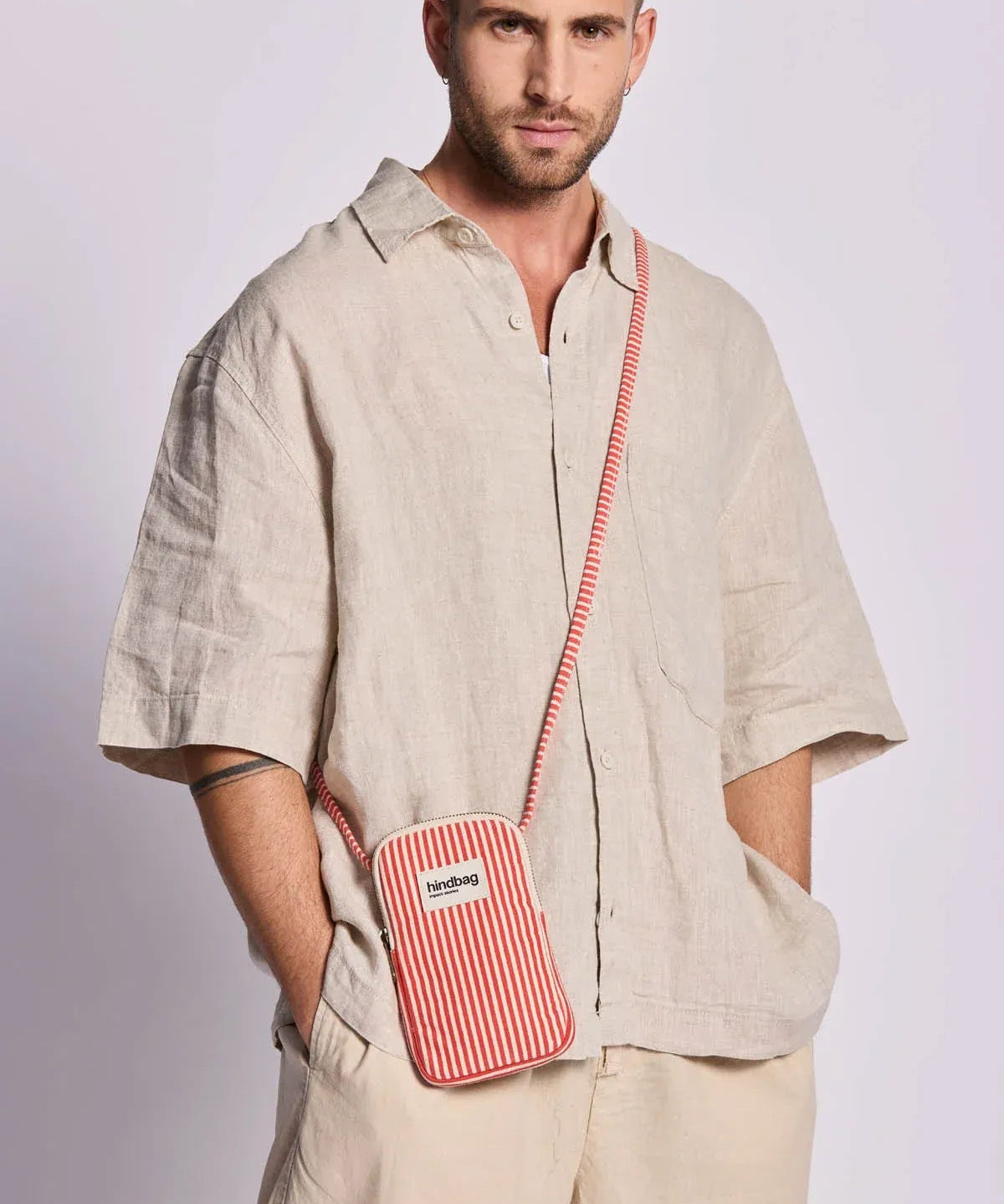 Hindbag - BILL Handytasche • Feine Streifen Rot - ROSA ECK