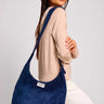 Hindbag - CLAIRE Hobo - Tasche • Cord Marineblau - Schultertasche - ROSA ECK