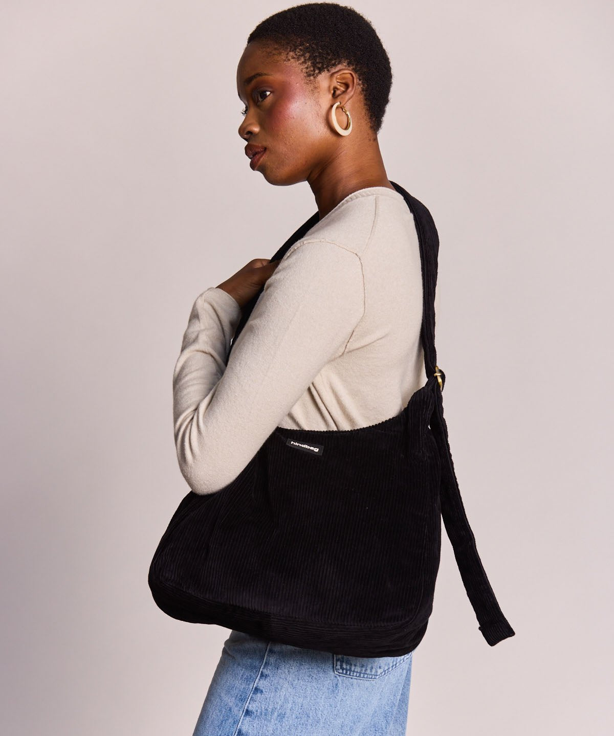 Hindbag - CLAIRE Hobo-Tasche • Cord Schwarz - ROSA ECK