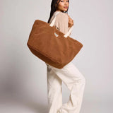 Hindbag - CLAUDE Einkaufstasche • Teddy Braun - Tasche - ROSA ECK