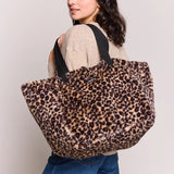 Hindbag - CLAUDE Tragetasche | Leopard Kunstpelz - ROSA ECK - , ,