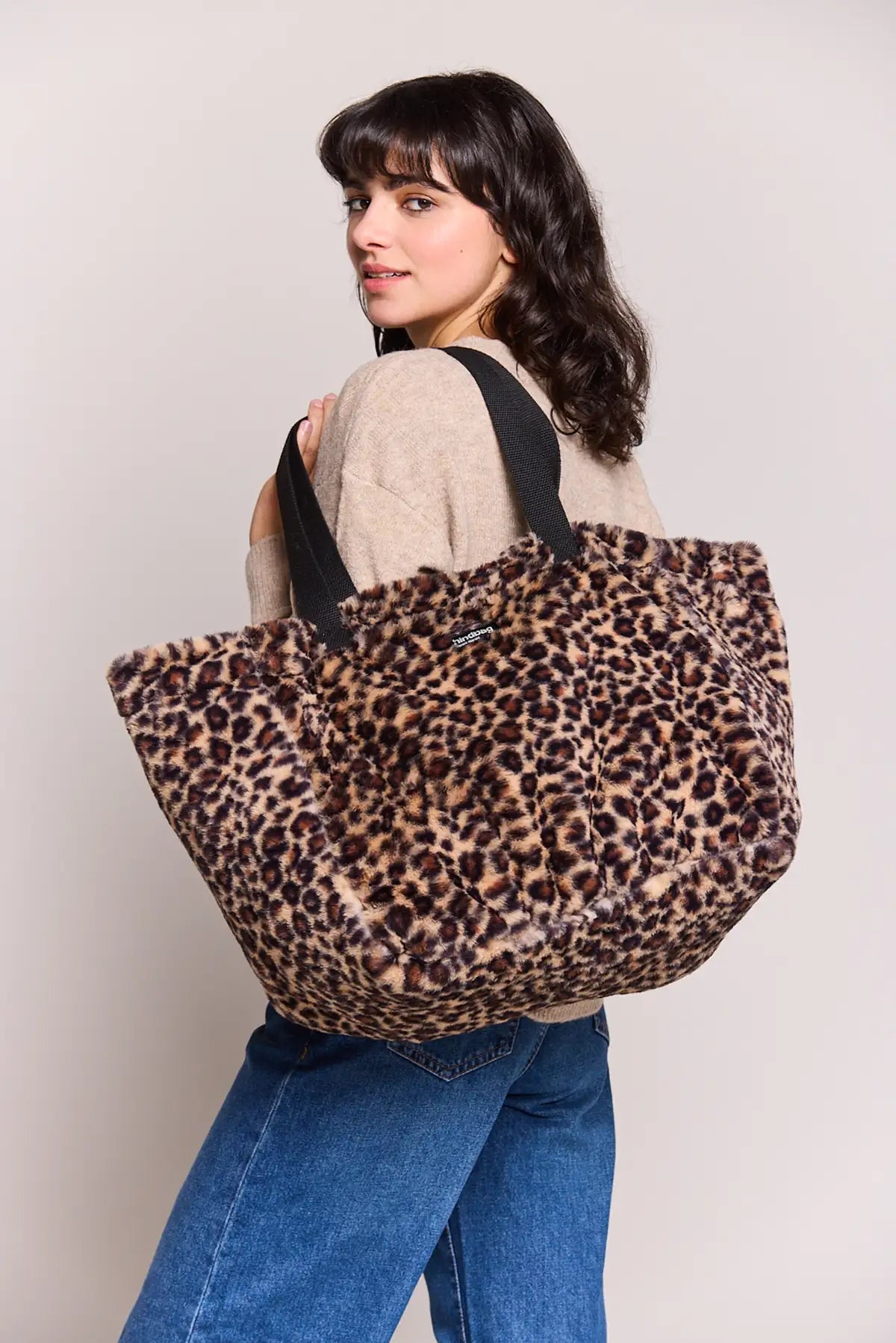 Hindbag - CLAUDE Tragetasche | Leopard Kunstpelz - ROSA ECK - , ,