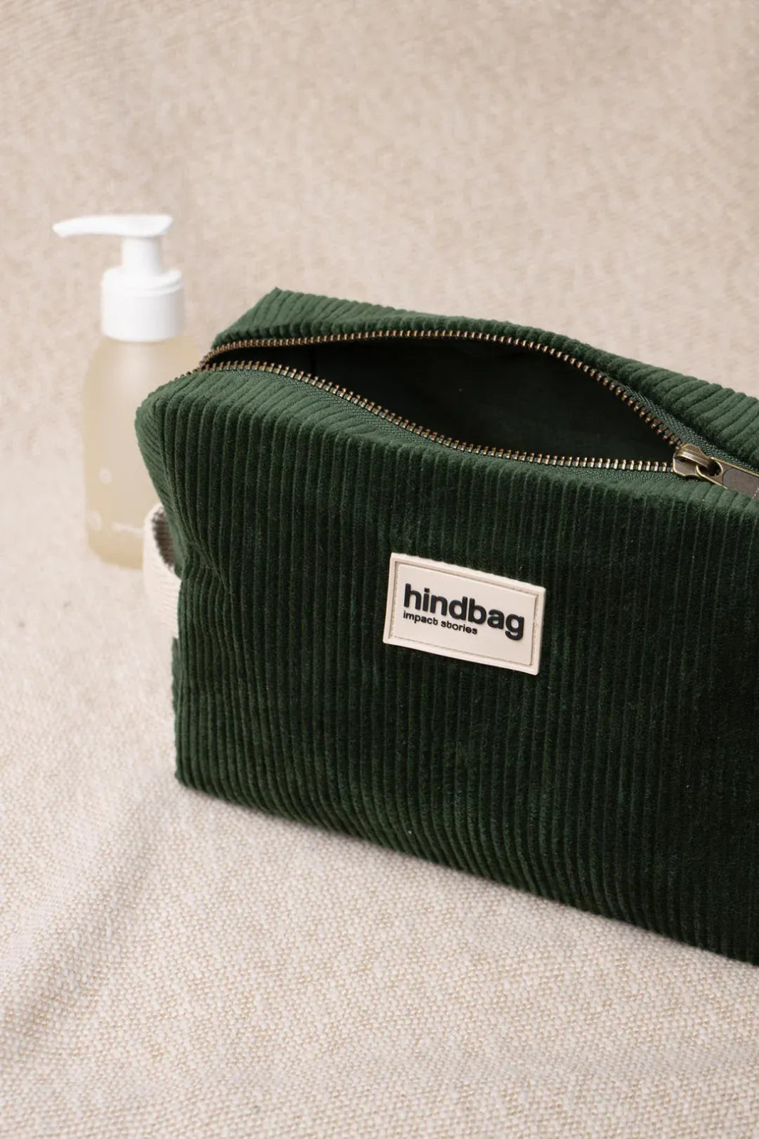 Hindbag - LÉON Kulturbeutel • Cord Tannengrün - Kulturbeutel - ROSA ECK