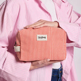 Hindbag - LEON Kulturbeutel • Feine Streifen Rot - ROSA ECK