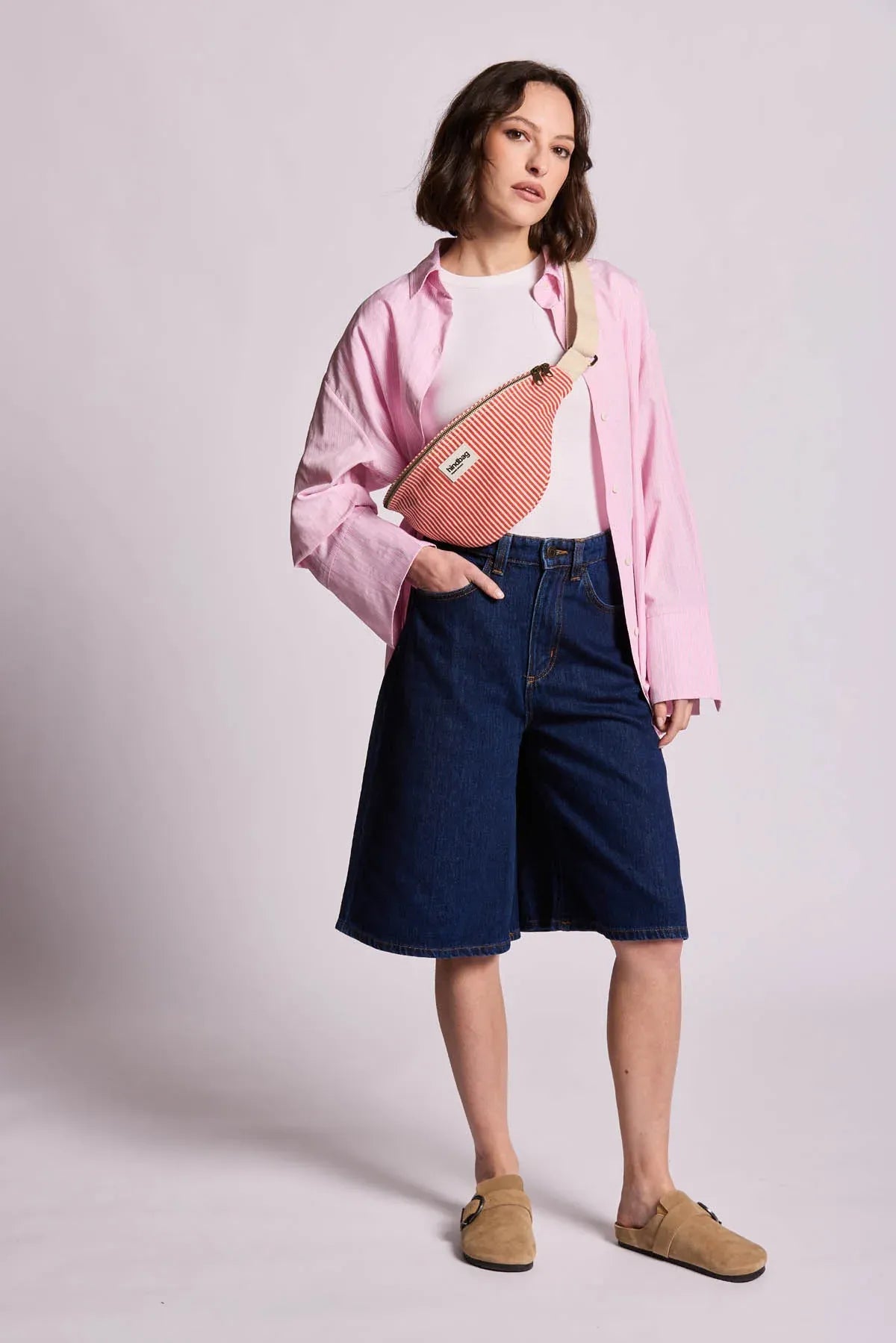 Hindbag - OLIVIA Bauchtasche • Feine Streifen Rot - ROSA ECK