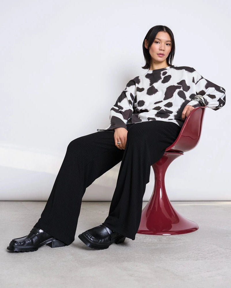 JAN 'N JUNE - CAMIA Oversized-Longsleeve • Cow Print - ROSA ECK
