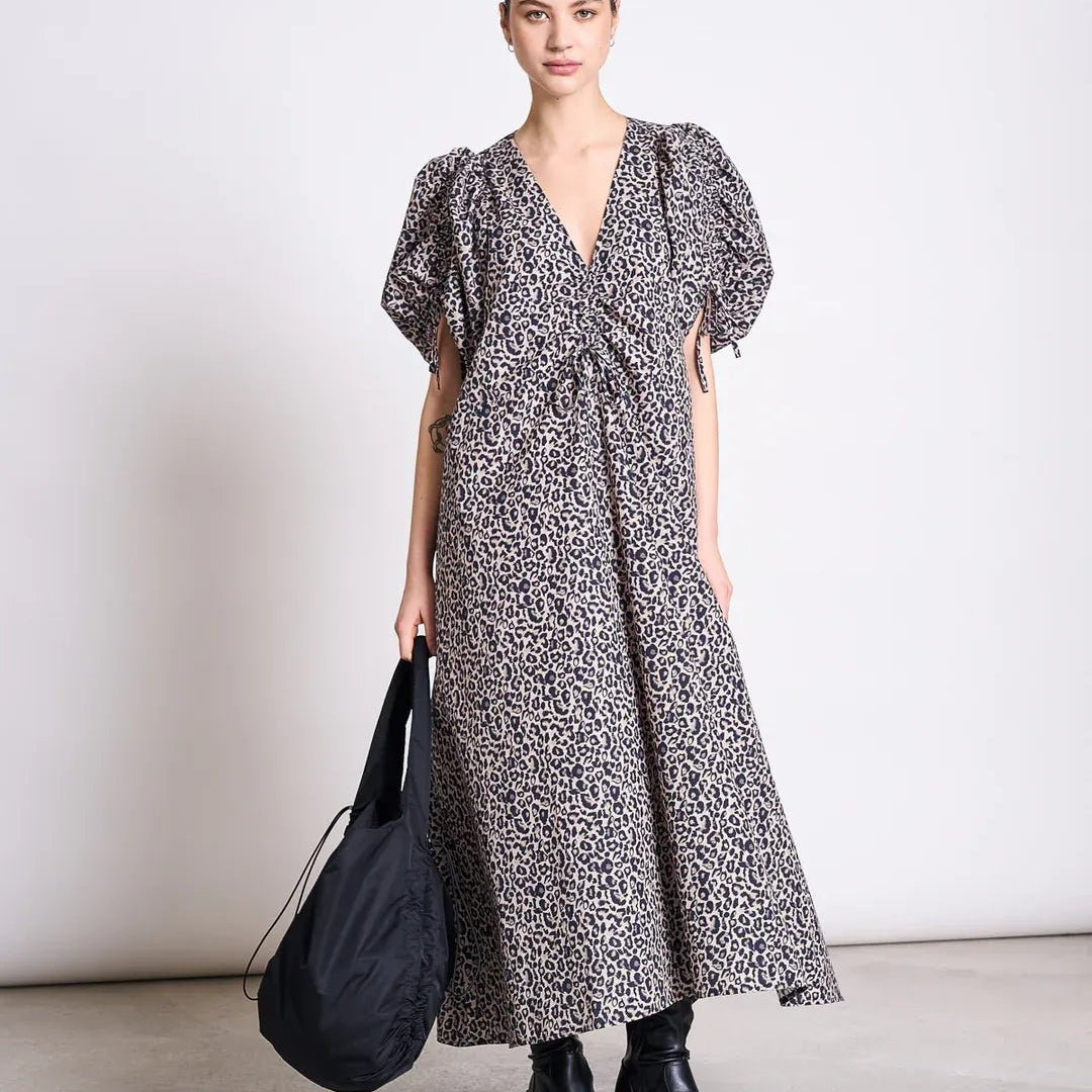 JAN ‘N JUNE - DANS Maxikleid • Leo Print - ROSA ECK Concept Store