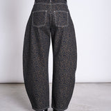 JAN 'N JUNE - FAYA Barrel Jeans • Dark Leo Print - ROSA ECK