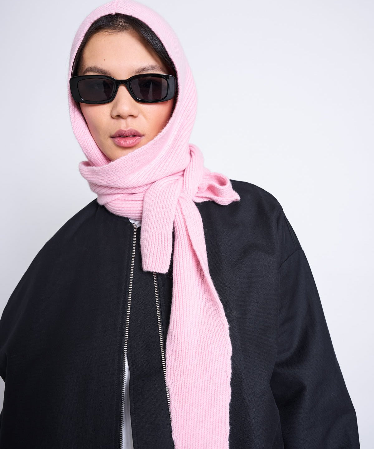 JAN 'N JUNE - NIRA Kapuzenschal • Pale Pink - ROSA ECK