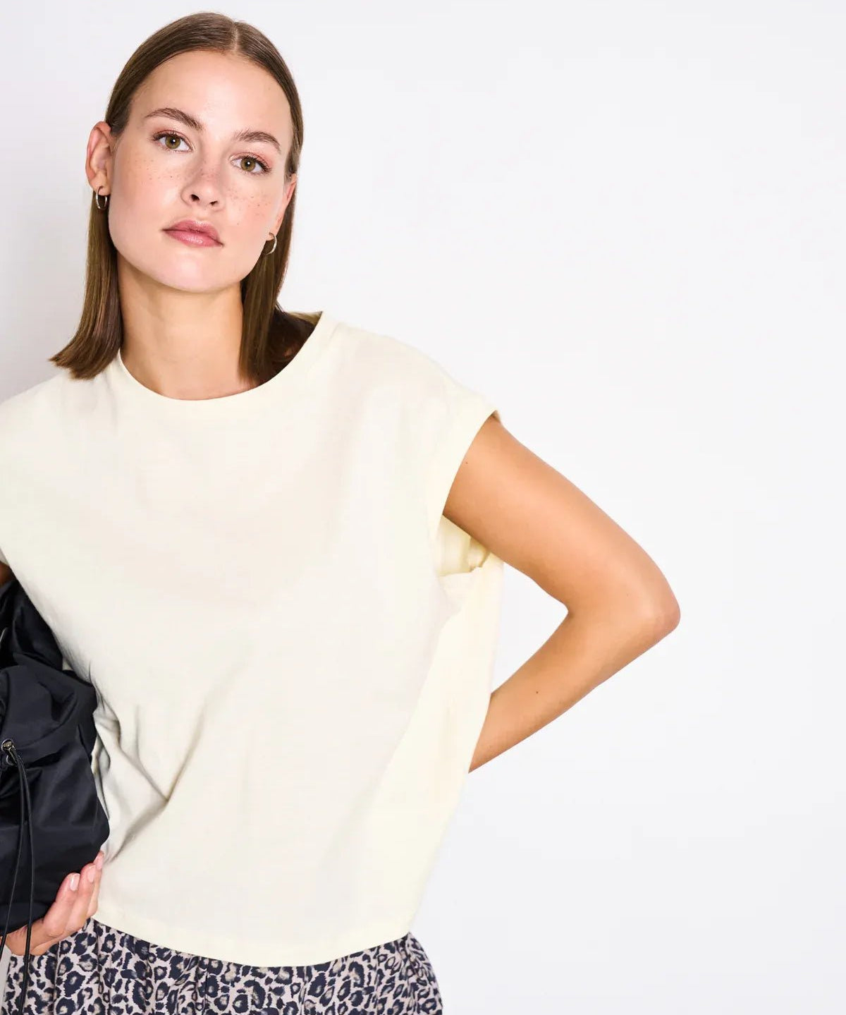 JAN ’N JUNE - OVAR T-Shirt • Buttermilk - ROSA ECK