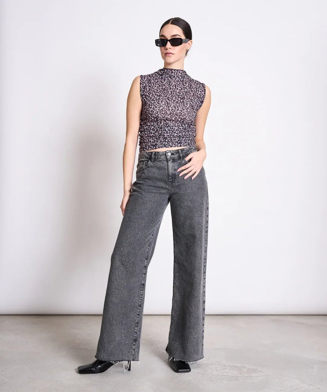 JAN ‘N JUNE - RUFFLE TOP LAGUNA LEO PRINT - Top - ROSA ECK Concept Store
