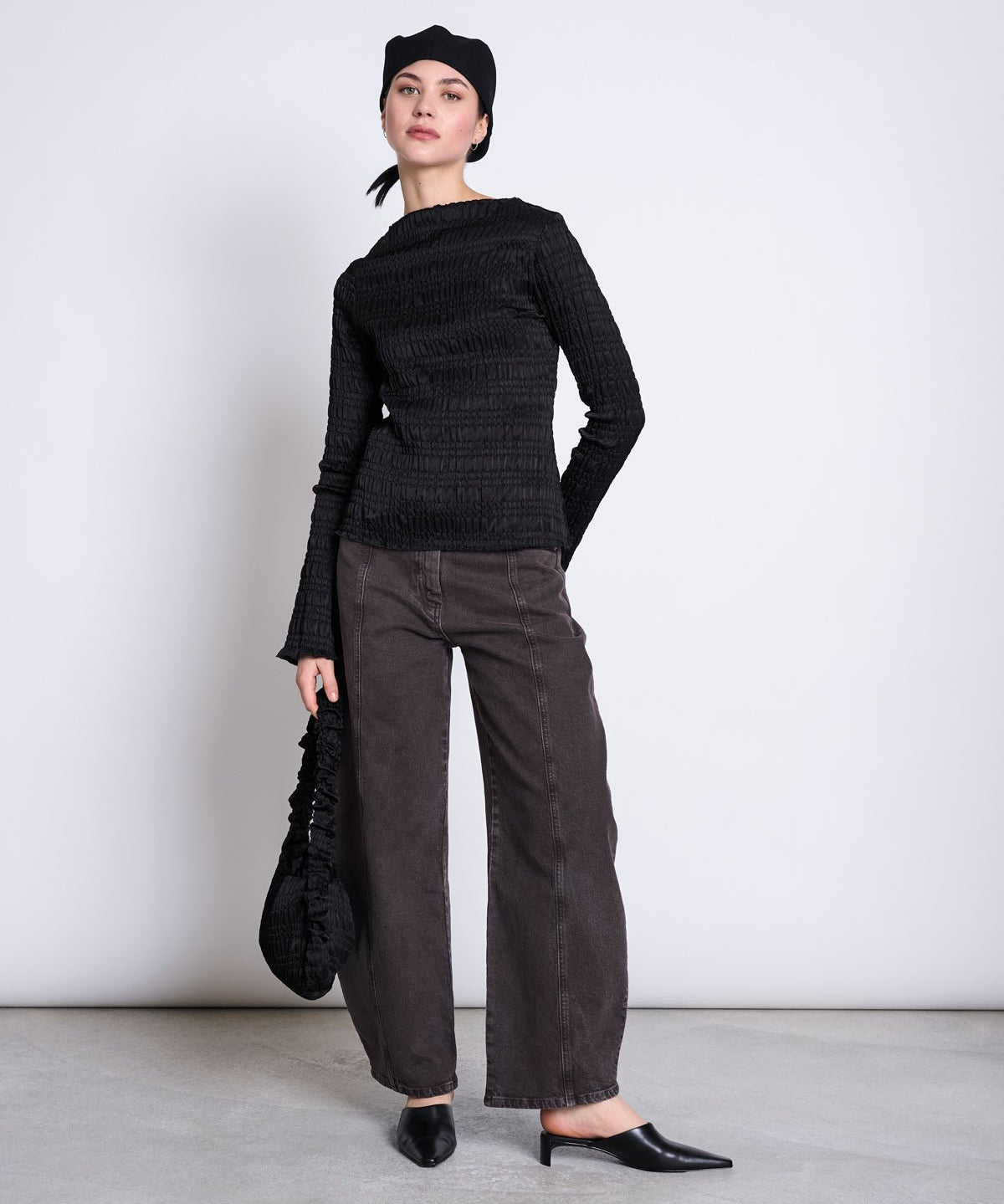 JAN 'N JUNE - SENNA Smock-Longsleeve • Black - ROSA ECK