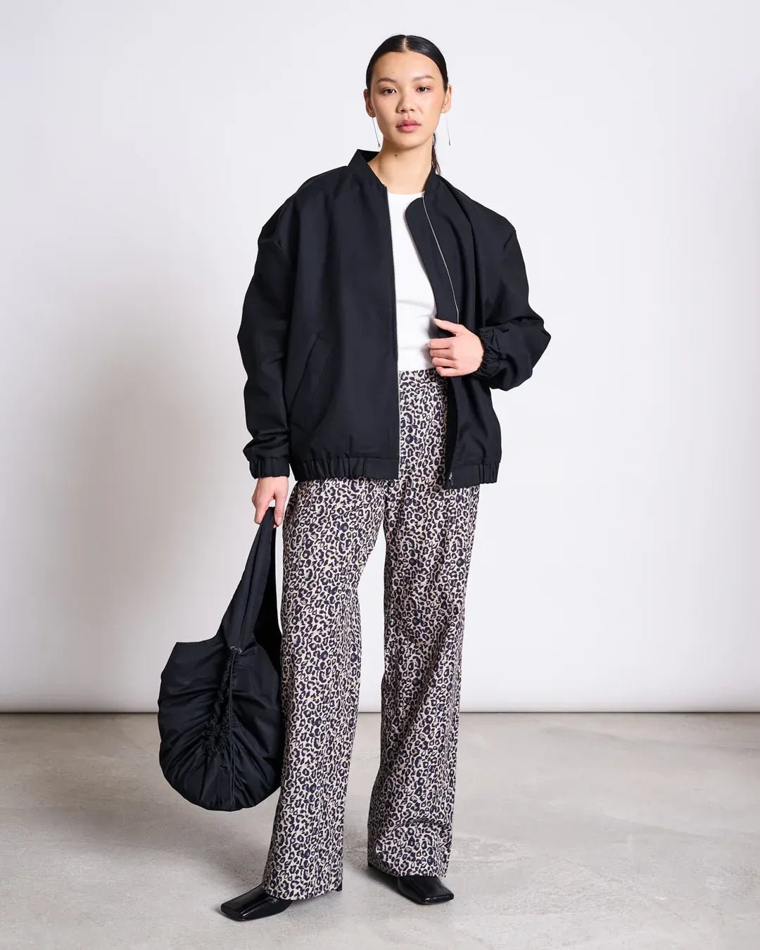 JAN ‘N JUNE - SOBY Baumwollhose • Leo Print - ROSA ECK Concept Store