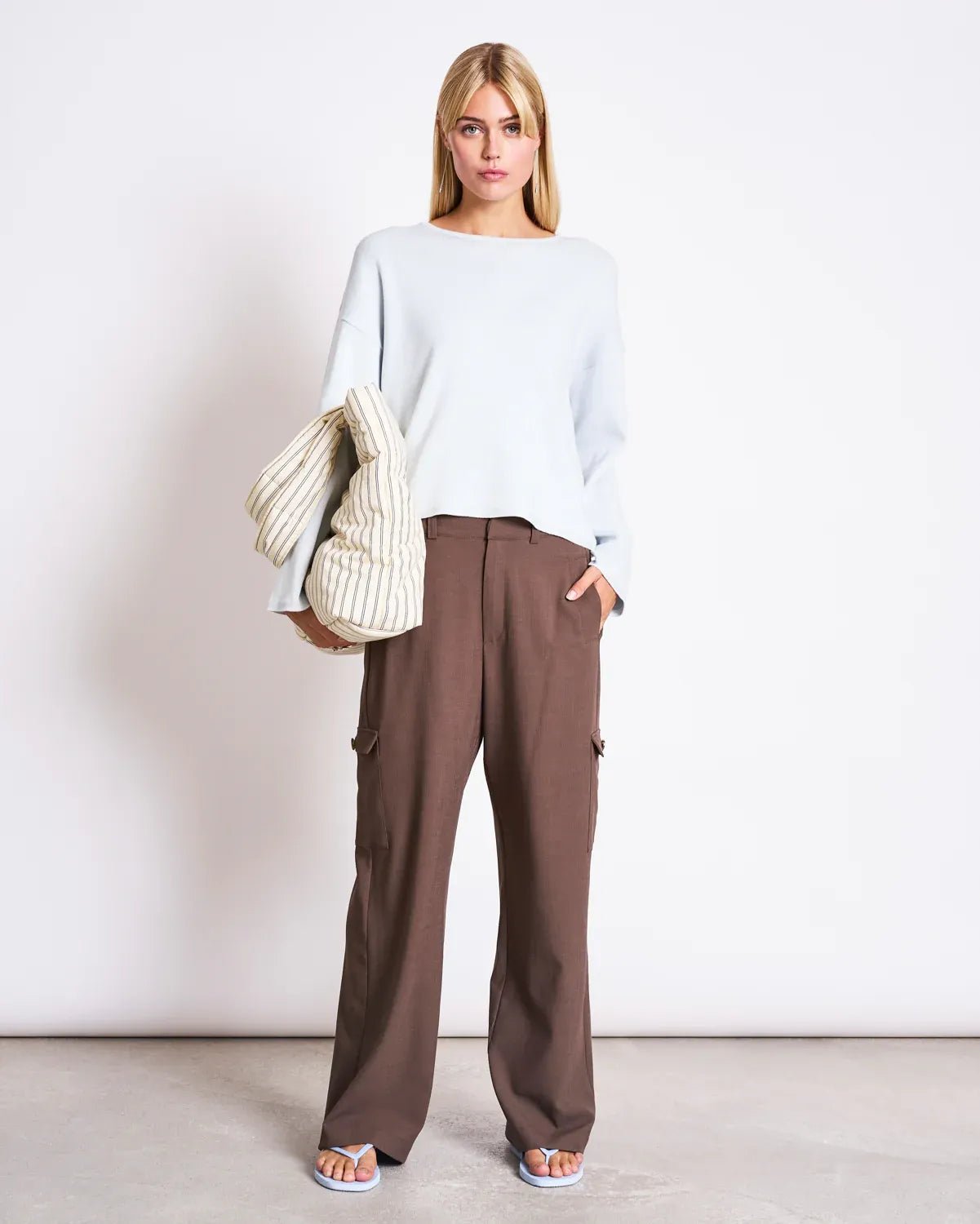 JAN ’N JUNE - WILLIAMSBURG Strickpullover • Ice Blue - ROSA ECK