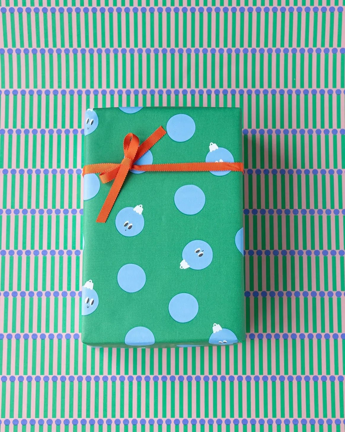 Kado Design - Geschenkpapier - Rolle • Streichhölzer Rosa/Grün - Geschenkverpackung - ROSA ECK