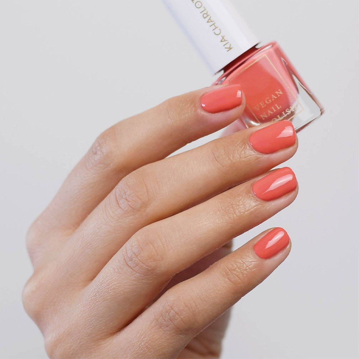 Kia - Charlotta - A WILDFLOWER Nagellack – Korallenpink - Nagellack - ROSA ECK Concept Store