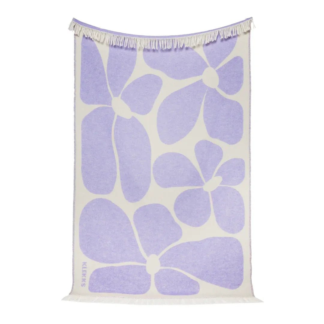 KLEKKS - KLEKKS NO. 32 Wolldecke in Lila - Sofadecke - ROSA ECK
