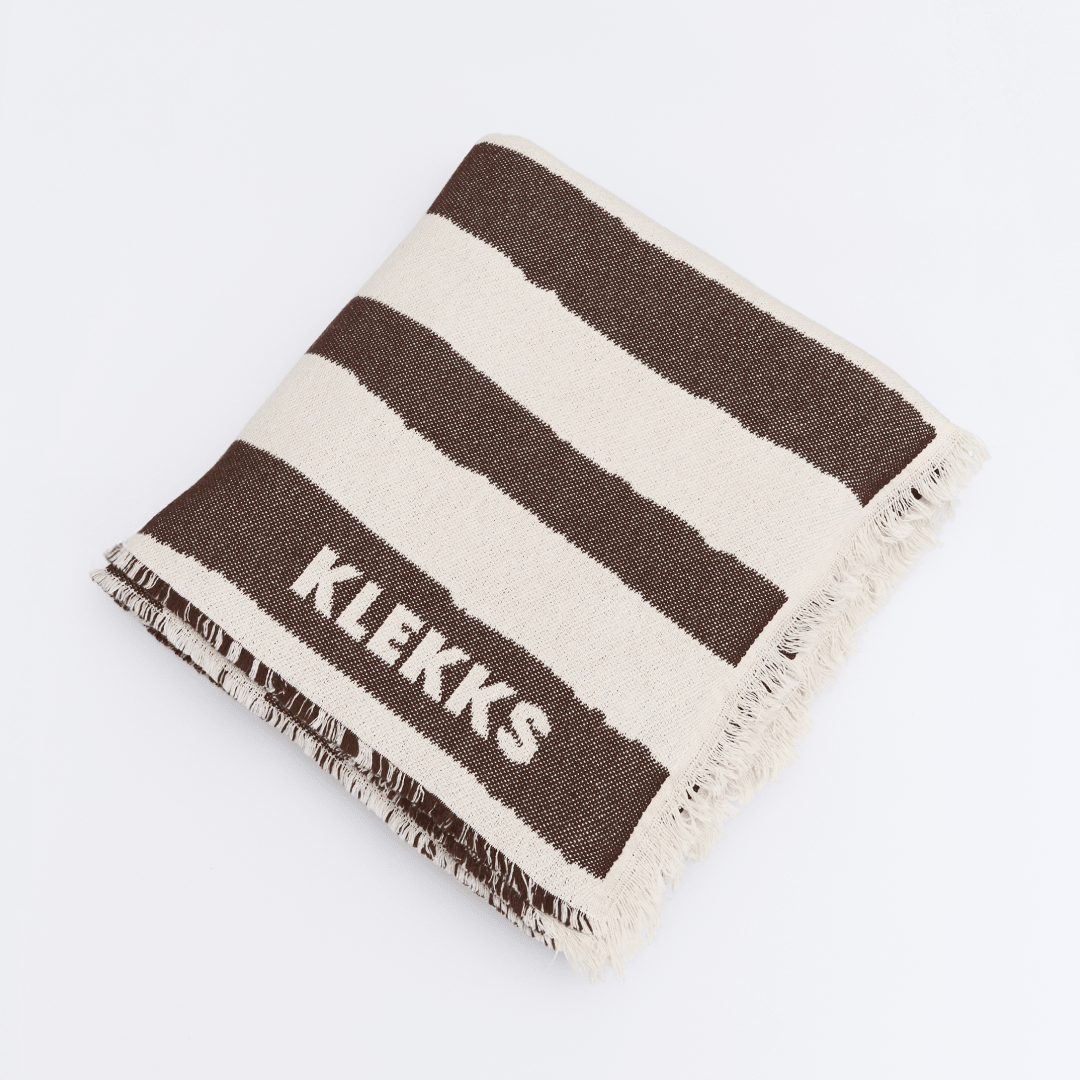 KLEKKS - KLEKKS NO. 34 Leichte Baumwolldecke • Braun - ROSA ECK